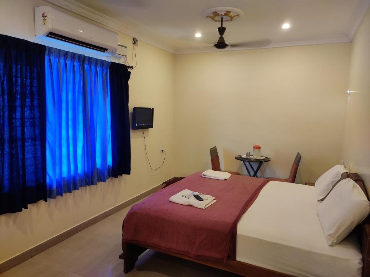 Hotel Supreme Rāmeswaram Extérieur photo