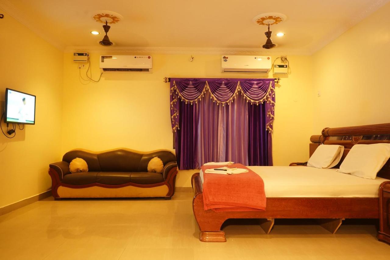 Hotel Supreme Rāmeswaram Extérieur photo