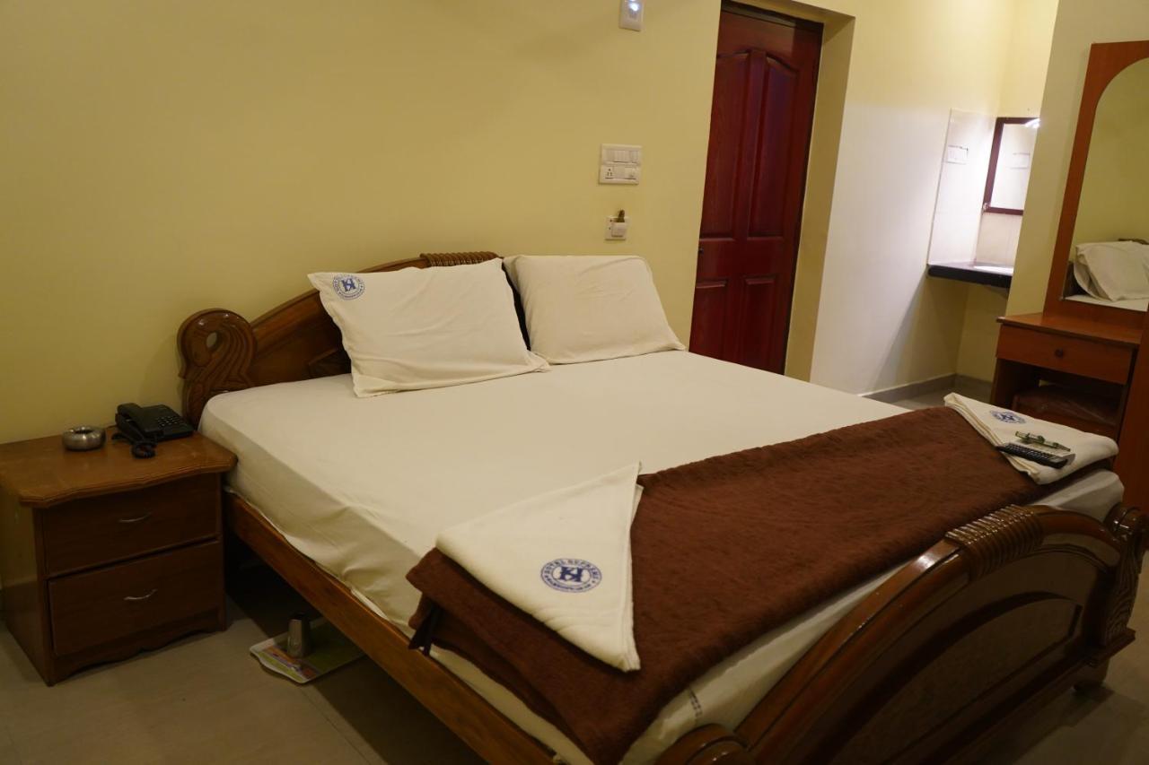 Hotel Supreme Rāmeswaram Extérieur photo