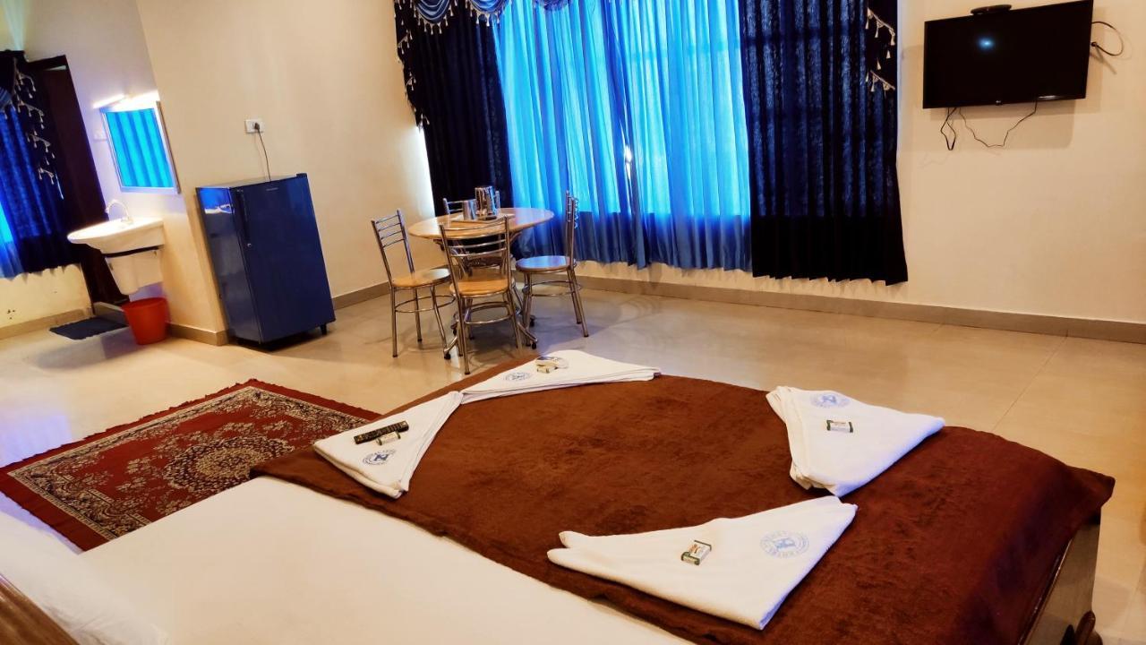 Hotel Supreme Rāmeswaram Extérieur photo